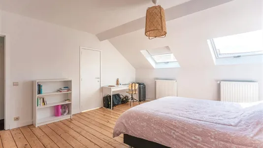 Rooms in Brussels Sint-Gillis - photo 2