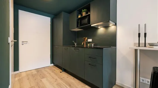 Apartments in Berlin Friedrichshain-Kreuzberg - photo 2