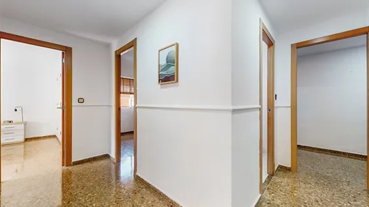 Rooms in Tavernes Blanques - photo 9