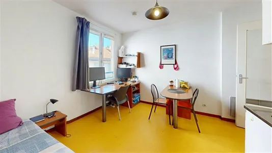 Apartments in Saint-Étienne - photo 5