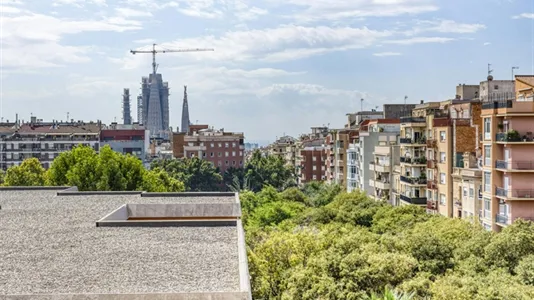 Apartments in Barcelona Eixample - photo 3