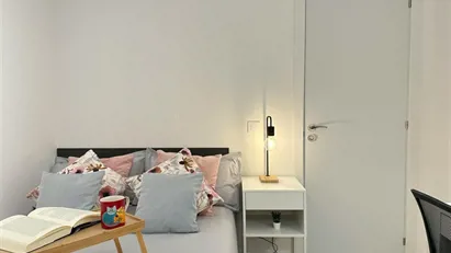 Room for rent in Madrid Retiro, Madrid