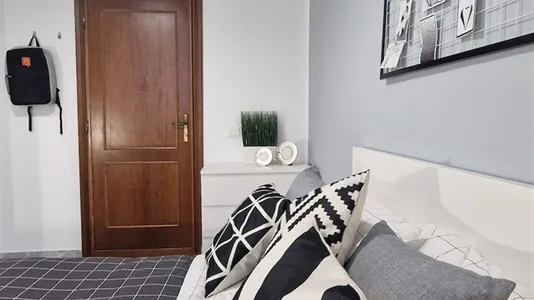 Rooms in Roma Municipio VII – Appio-Latino/Tuscolano/Cinecittà - photo 9