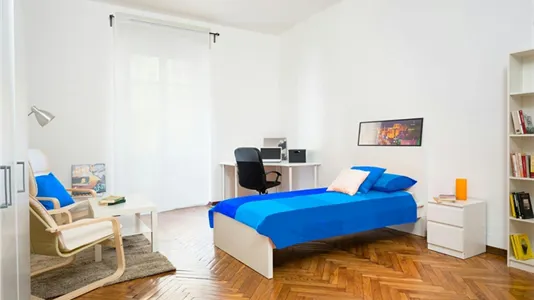 Rooms in Turin - photo 1