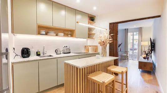 Apartments in Madrid Chamberí - photo 9