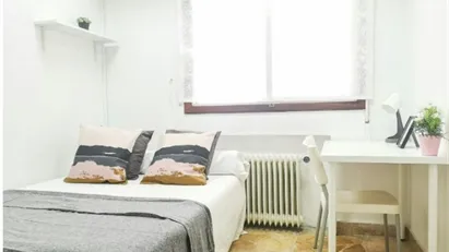 Room for rent in Madrid Moncloa-Aravaca, Madrid