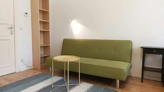 Apartments in Location is not specified - photo 9