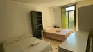 Room for rent, Barcelona Ciutat Vella, Barcelona, &lt;span class=&quot;blurred street&quot; onclick=&quot;ProcessAdRequest(11368699)&quot;&gt;&lt;span class=&quot;hint&quot;&gt;See streetname&lt;/span&gt;[xxxxxxxxxxxxx]&lt;/span&gt;