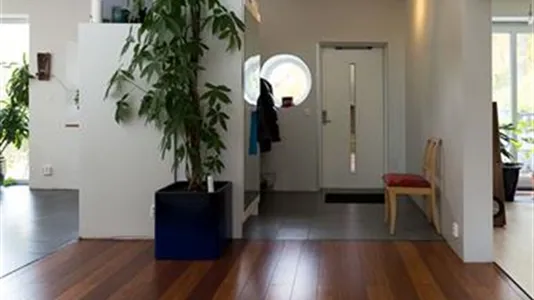 Houses in Sundbyberg - photo 11