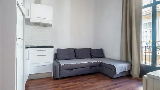 Apartments in Valencia Ciutat Vella - photo 9