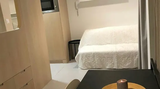 Apartments in Kallithea - photo 2