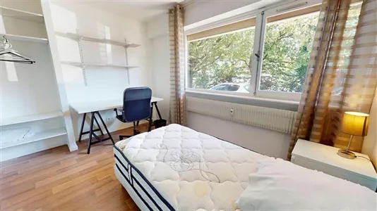 Rooms in Chambéry - photo 5