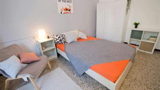 Rooms in Lecco - photo 2