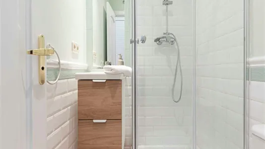 Rooms in Madrid Centro - photo 4