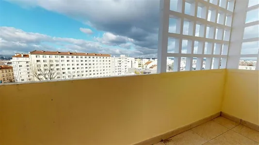 Apartments in Lyon - photo 2
