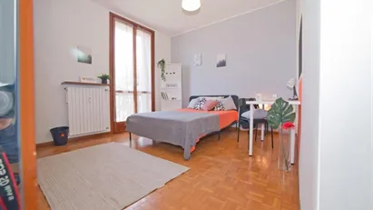Room for rent in Lecco, Lombardia