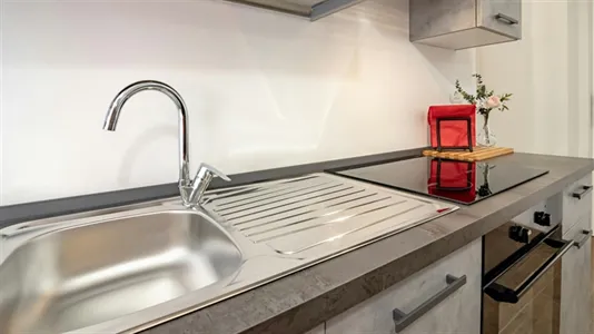 Rooms in Florence - photo 9