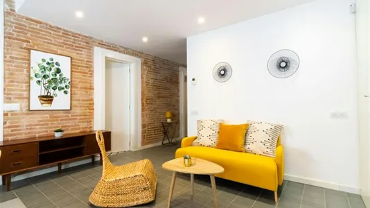 Apartments in Barcelona Ciutat Vella - photo 5