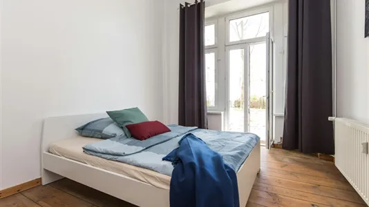 Rooms in Berlin Charlottenburg-Wilmersdorf - photo 2