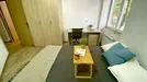 Room for rent, Madrid Ciudad Lineal, Madrid, &lt;span class=&quot;blurred street&quot; onclick=&quot;ProcessAdRequest(7970087)&quot;&gt;&lt;span class=&quot;hint&quot;&gt;See streetname&lt;/span&gt;[xxxxxxxxxxxxx]&lt;/span&gt;