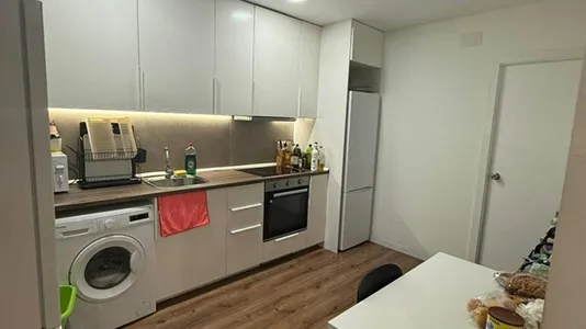 Rooms in Badalona - photo 5