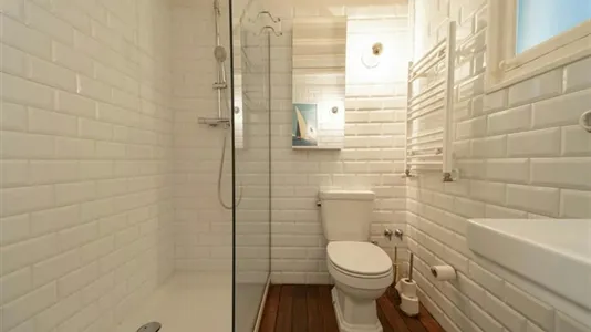 Rooms in Barcelona Eixample - photo 8