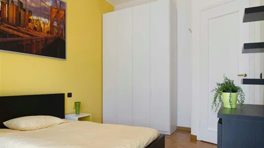 Rooms in Milano Zona 8 - Fiera, Gallaratese, Quarto Oggiaro - photo 10