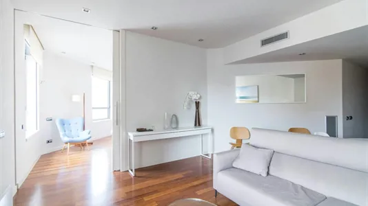 Apartments in Barcelona Eixample - photo 2