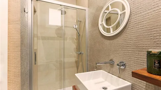 Rooms in Madrid Centro - photo 6