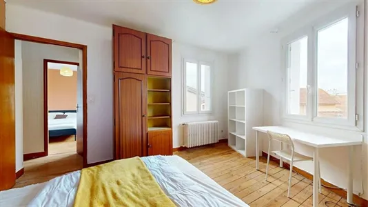 Rooms in Toulouse - photo 3