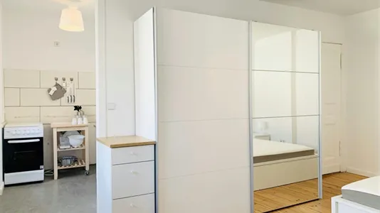 Apartments in Berlin Friedrichshain-Kreuzberg - photo 6