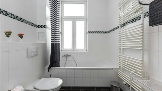 Rooms in Berlin Charlottenburg-Wilmersdorf - photo 10