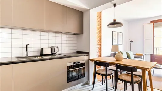 Apartments in Barcelona Ciutat Vella - photo 5