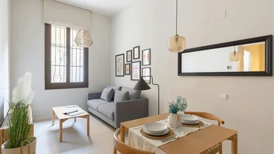 Apartments in Barcelona Eixample - photo 3