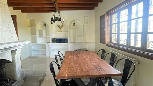 Houses in Baiona - photo 6