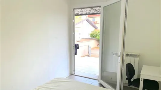 Rooms in Roma Municipio VI – Roma Delle Torri - photo 5