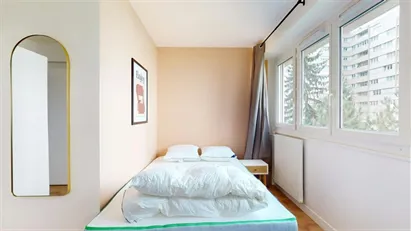 Room for rent in Nanterre, Île-de-France