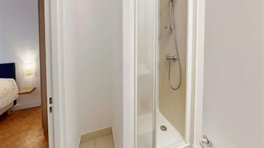 Rooms in Paris 15ème arrondissement - photo 8