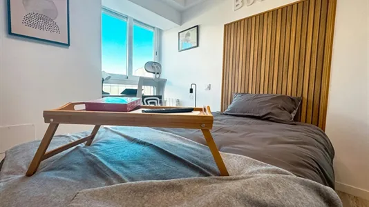 Rooms in Madrid San Blas - photo 5