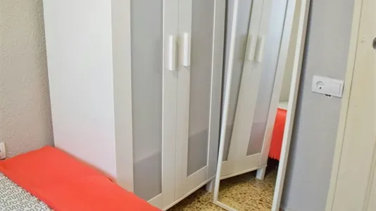 Rooms in Valencia Algirós - photo 4