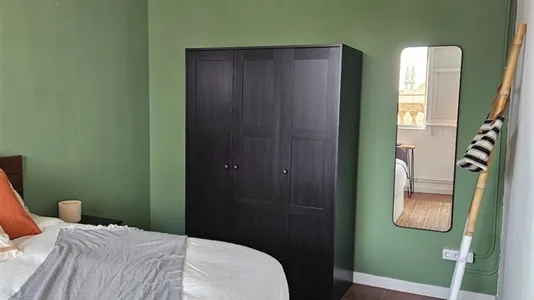 Rooms in Barcelona Eixample - photo 7