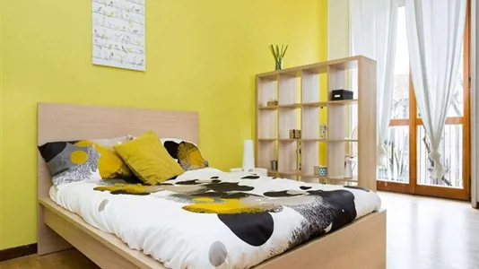 Rooms in Milano Zona 2 - Stazione Centrale, Gorla, Turro, Greco, Crescenzago - photo 3