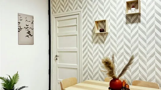 Rooms in Madrid Salamanca - photo 10