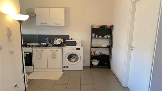 Rooms in Roma Municipio VI – Roma Delle Torri - photo 7