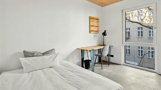 Rooms in Berlin Mitte - photo 1