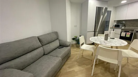 Rooms in Murcia - photo 3