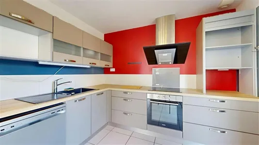 Houses in Caen - photo 10