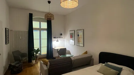 Apartments in Location is not specified - photo 5