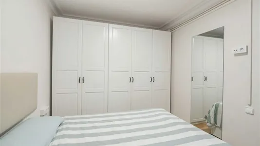 Apartments in Barcelona Eixample - photo 9