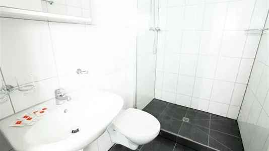 Apartments in Zürich Distrikt 11 - photo 4